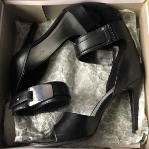 Black and Silver Limelight heels